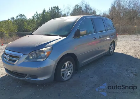 2006 Honda Odyssey Ex from USA, damaged, VIN 5FNRL38406B086587